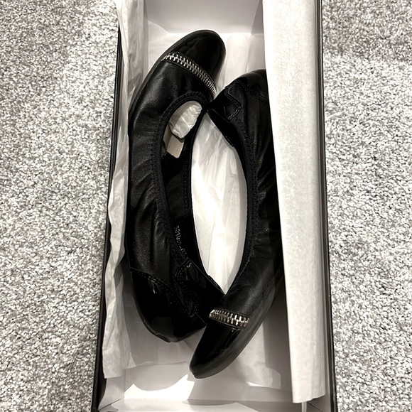 Browns ballet flats size 5 - Picture 2 of 5